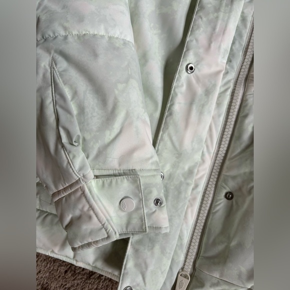 NWT! FP Movement Bunny Slope Puffer Jacket in Mountain Mist Sage / Size Small - Picture 9 of 13